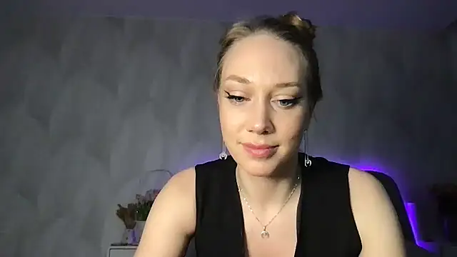 Snapshot of Engel_13 chatting on March 12, 2025, 11:53 am Engel 13 online show from March 12, 2025, 11:53 am