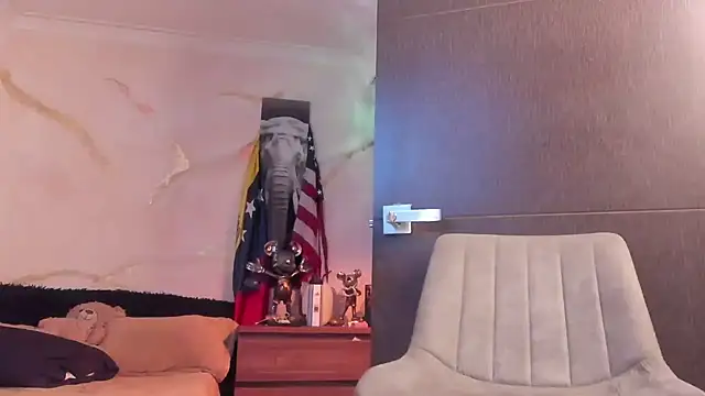 bakersboyssexys online show from March 17, 2026, 4:50 am