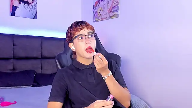 Aiiden 15 online show from October 8, 2025, 12:03 pm