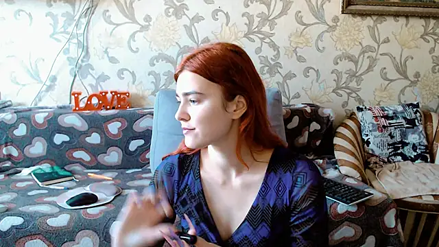 Snapshot of JennyStormy chatting on November 3, 2025, 10:05 am JennyStormy online show from November 3, 2025, 10:05 am