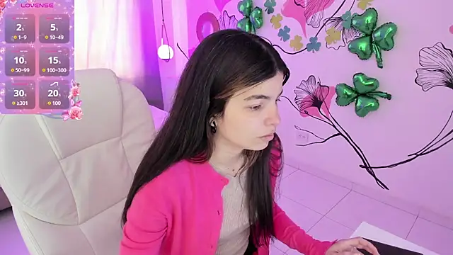 Isabela Fiorelli online show from March 31, 2026, 1:00 pm