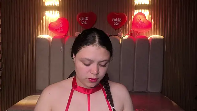 Cute Angell  online show from February 17, 2026, 3:36 am