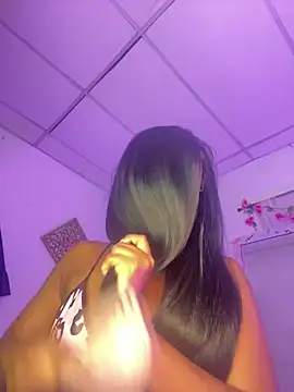 blackgril12 online show from February 16, 2026, 10:50 pm