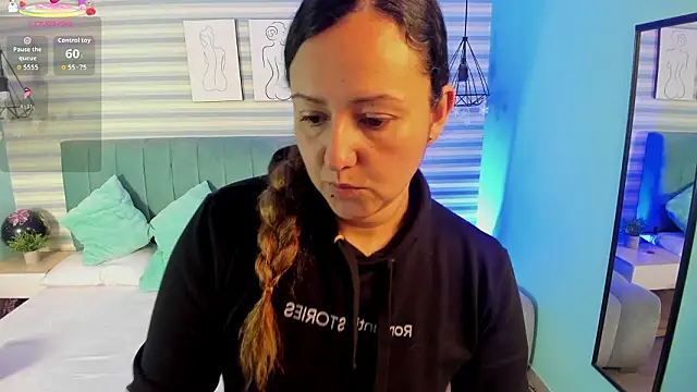 abby apple online show from February 2, 2026, 12:48 pm