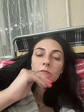 Snapshot of Miroslava1247 chatting on March 15, 2025, 8:32 pm Miroslava1247 online show from March 15, 2025, 8:32 pm