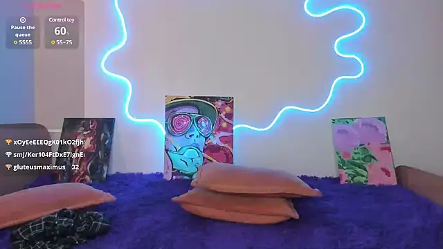 EvelinaLuu online show from March 4, 2025, 7:51 am