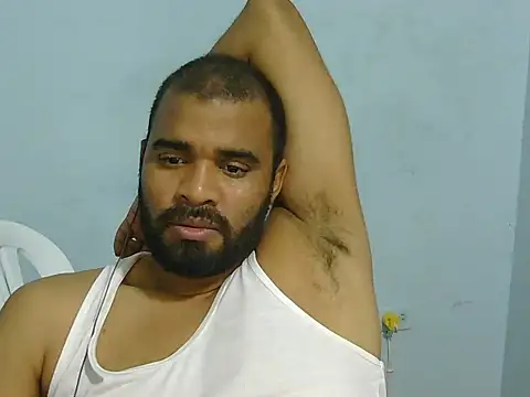 Snapshot of YOX22 chatting on June 11, 2026, 11:25 pm YOX22 online show from June 11, 2026, 11:25 pm