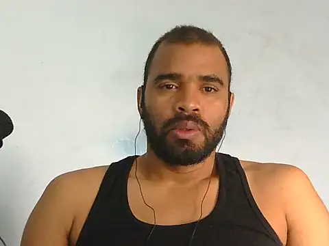 Snapshot of YOX22 chatting on June 16, 2026, 1:36 pm YOX22 online show from June 16, 2026, 1:36 pm
