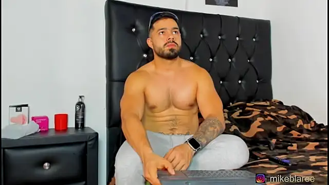 mikeblaree online show from February 23, 2026, 8:17 pm