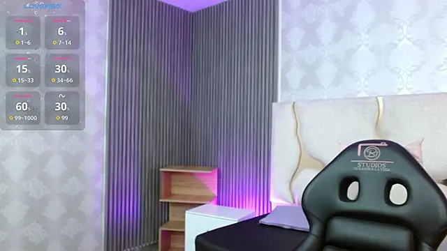 Snapshot of Gaby_tay1 chatting on October 4, 2025, 3:15 am Gaby tay1 online show from October 4, 2025, 3:15 am