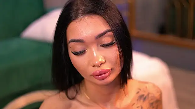 Snapshot of SashaFerrera chatting on March 15, 2025, 1:08 am SashaFerrera online show from March 15, 2025, 1:08 am