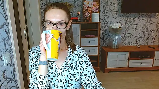 Snapshot of Lady_Sunshine_ chatting on October 11, 2025, 12:58 pm Lady Sunshine online show from October 11, 2025, 12:58 pm