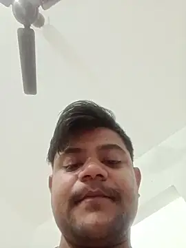 Snapshot of ThrillerBoydsak chatting on November 12, 2025, 9:32 am ThrillerBoydsak online show from November 12, 2025, 9:32 am