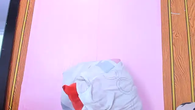 Snapshot of camilagreeco chatting on October 3, 2025, 1:52 pm camilagreeco online show from October 3, 2025, 1:52 pm