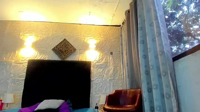 ChanelleJohnson  online show from February 27, 2026, 9:04 pm