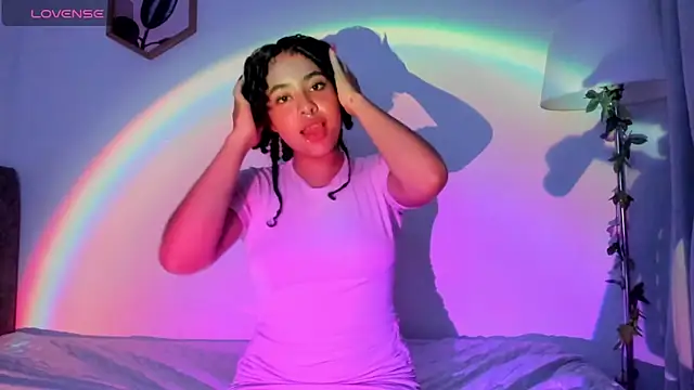 Dhalila  online show from October 10, 2025, 1:04 am