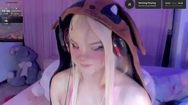 Snapshot of Angelica_Reborn chatting on March 5, 2025, 7:05 am Angelica Reborn online show from March 5, 2025, 7:05 am