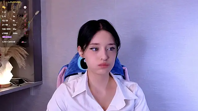 Snapshot of Hisoka_akerley chatting on July 16, 2026, 4:07 am Hisoka akerley online show from July 16, 2026, 4:07 am
