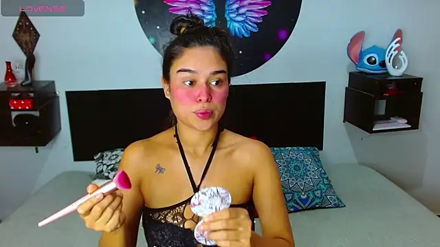 Snapshot of Ana_Riderr chatting on September 19, 2025, 2:02 am Ana Riderr online show from September 19, 2025, 2:02 am