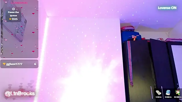 Snapshot of Annaa_Brooks chatting on March 4, 2025, 9:00 pm Annaa Brooks online show from March 4, 2025, 9:00 pm