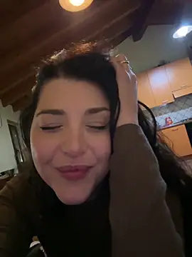 Snapshot of ToxicJuliette chatting on February 8, 2025, 1:22 am ToxicJuliette online show from February 8, 2025, 1:22 am