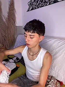 Snapshot of MaikyCooper chatting on September 25, 2025, 8:45 pm MaikyCooper online show from September 25, 2025, 8:45 pm