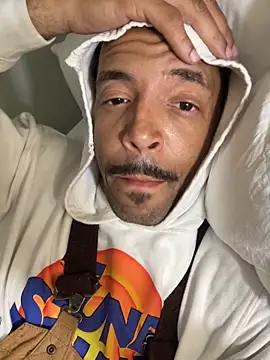 Snapshot of SIXKING7410 chatting on February 27, 2026, 8:31 pm SIXKING7410 online show from February 27, 2026, 8:31 pm