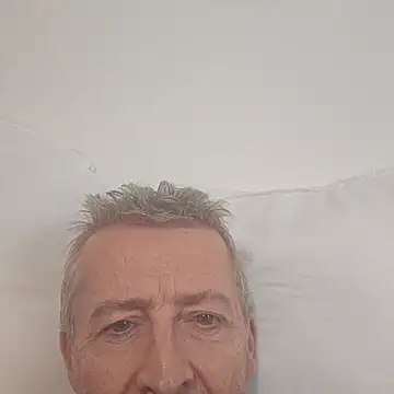 Snapshot of mann4u147 chatting on October 18, 2025, 9:15 pm mann4u147 online show from October 18, 2025, 9:15 pm