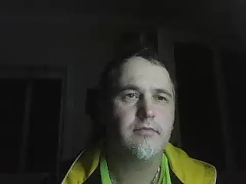 Snapshot of Szolga10 chatting on February 11, 2025, 4:35 pm Szolga10 online show from February 11, 2025, 4:35 pm