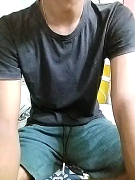 Snapshot of bong_crave chatting on November 4, 2025, 6:18 pm bong crave online show from November 4, 2025, 6:18 pm