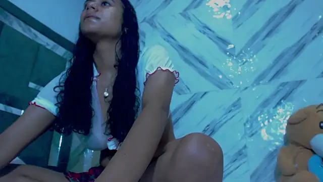 Snapshot of poutyseleny chatting on March 12, 2025, 3:13 am poutyseleny online show from March 12, 2025, 3:13 am