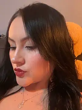 ValentinaOrtiz3 online show from November 28, 2025, 2:14 am