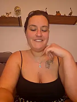 justtess online show from March 17, 2026, 7:39 pm