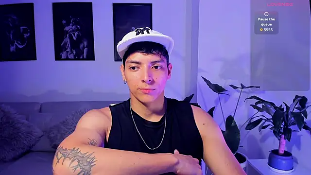  JacobMiller   online show from April 16, 2026, 4:13 am