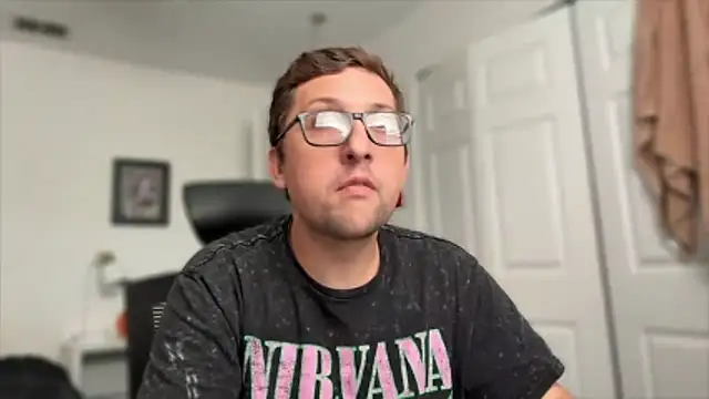 Snapshot of Milflover96 chatting on February 21, 2026, 10:00 pm Milflover96 online show from February 21, 2026, 10:00 pm