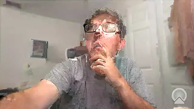 Snapshot of Milflover96 chatting on March 14, 2026, 7:30 pm Milflover96 online show from March 14, 2026, 7:30 pm