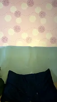 Mirellysbs1 online show from July 11, 2026, 2:42 pm