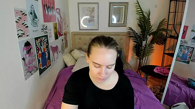 Lika 0ne online show from March 10, 2026, 12:21 pm