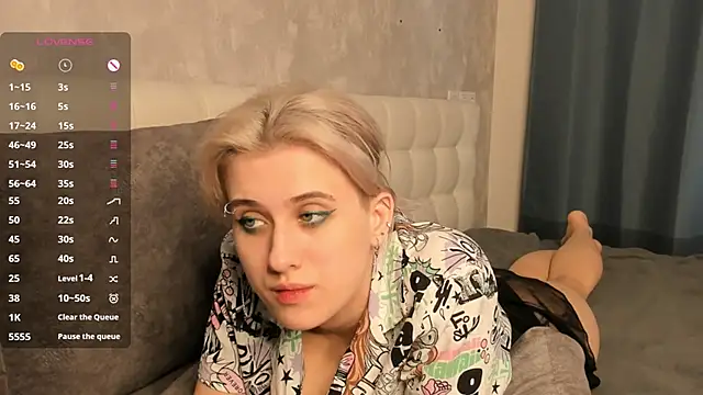 ConstanceBails online show from February 20, 2025, 1:40 pm