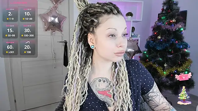 Snapshot of HoneySallyMoore chatting on December 14, 2024, 5:47 pm HoneySallyMoore online show from December 14, 2024, 5:47 pm