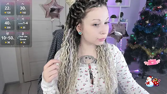 Snapshot of HoneySallyMoore chatting on December 27, 2024, 7:57 pm HoneySallyMoore online show from December 27, 2024, 7:57 pm