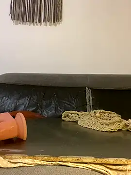 Snapshot of BRUNEETBARBU chatting on October 23, 2025, 12:21 am BRUNEETBARBU online show from October 23, 2025, 12:21 am