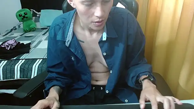 duo peludoo online show from April 20, 2026, 5:05 pm