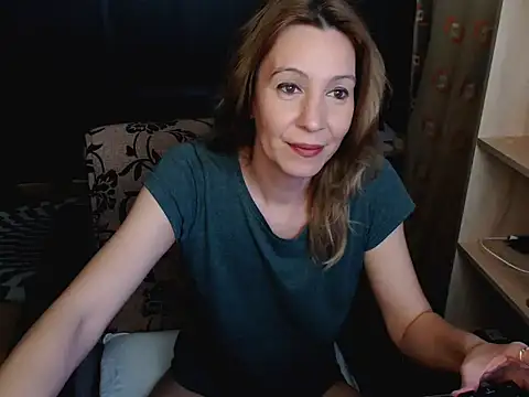 Snapshot of hannaha chatting on February 28, 2026, 8:43 pm hannaha online show from February 28, 2026, 8:43 pm