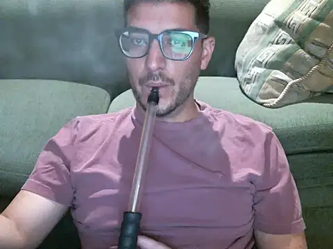 quitomanec online show from June 21, 2026, 5:21 am