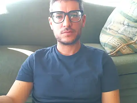 quitomanec online show from June 27, 2026, 1:39 pm