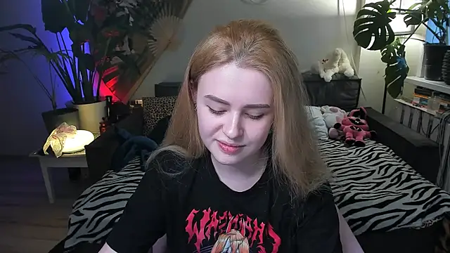 Alexa Pirs online show from March 18, 2026, 3:15 pm