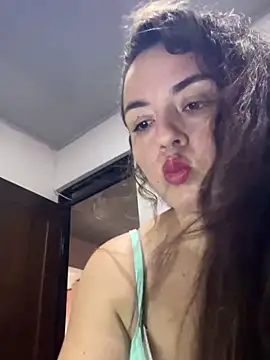 Snapshot of francy20 chatting on November 2, 2025, 5:04 pm francy20 online show from November 2, 2025, 5:04 pm