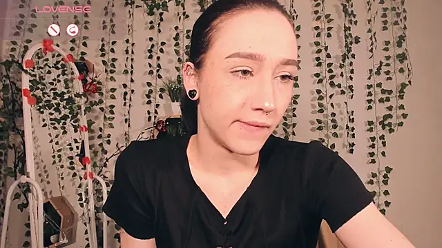 Snapshot of Smoke_of_soul_ chatting on March 13, 2025, 1:40 pm Smoke of soul online show from March 13, 2025, 1:40 pm