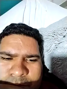 Snapshot of oscarshow24 chatting on February 28, 2025, 1:47 am oscarshow24 online show from February 28, 2025, 1:47 am